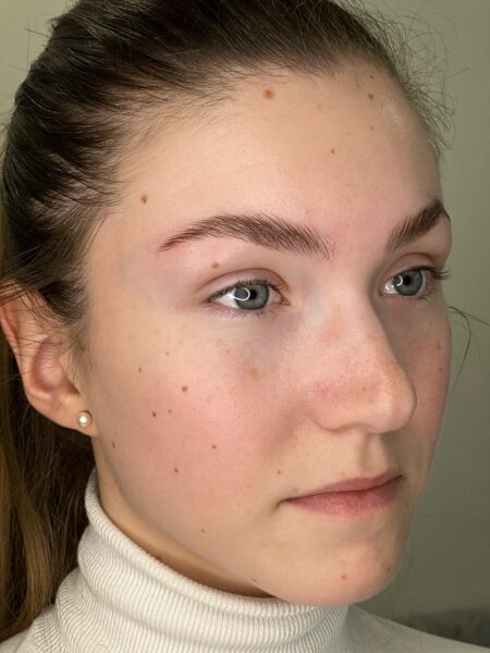 Úprava, barvení a laminace obočí